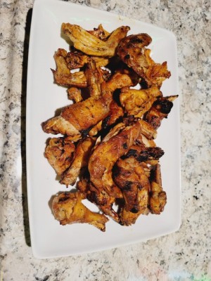 CHICKEN WINGS (6)